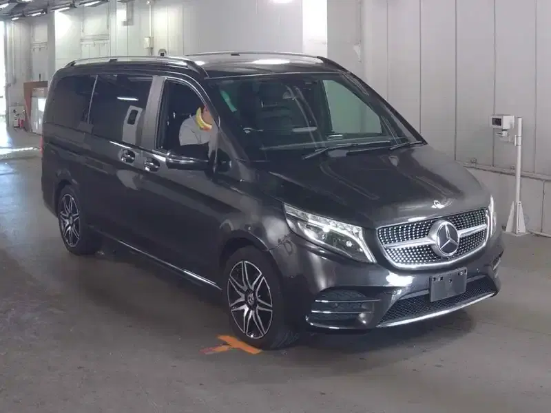 MERCEDES BENZ V260 AVG LONG Image 1