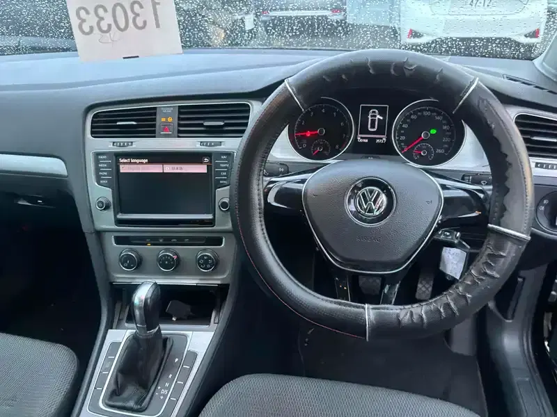 VOLKSWAGEN GOLF VARIANT TSI COMFORT LINE BLUEMOTION TE Image 5
