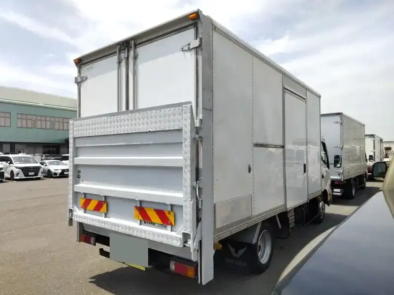 TOYOTA DYNA TRUCK LONG FULL JUST LOW Image 5
