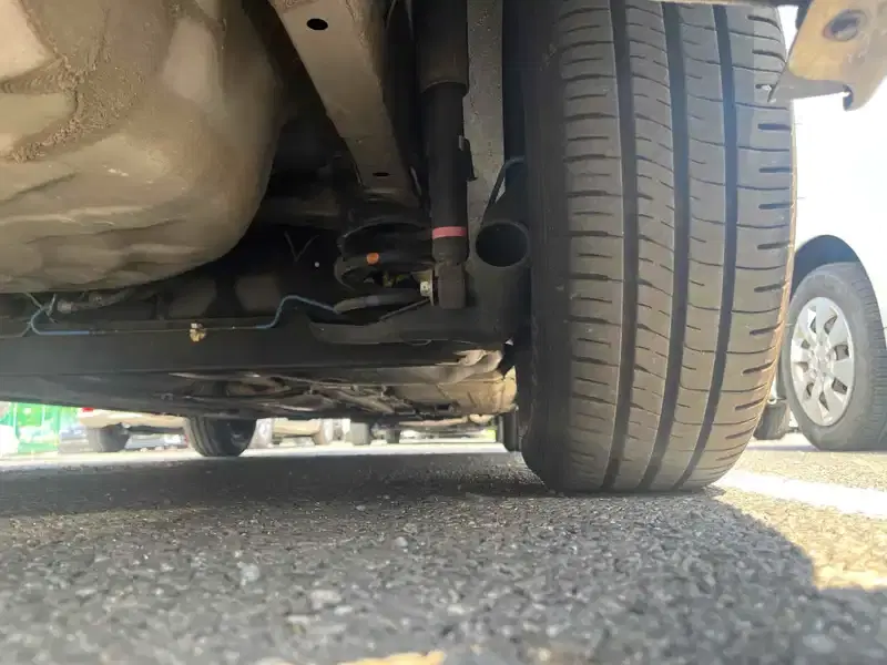 NISSAN WINGROAD 15S Image 20