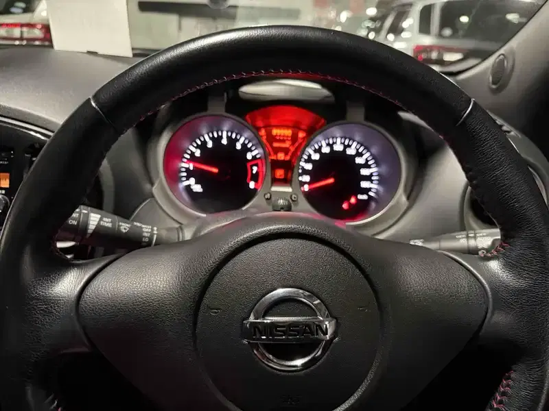 NISSAN JUKE 15RX PERSONALIZATION Image 10