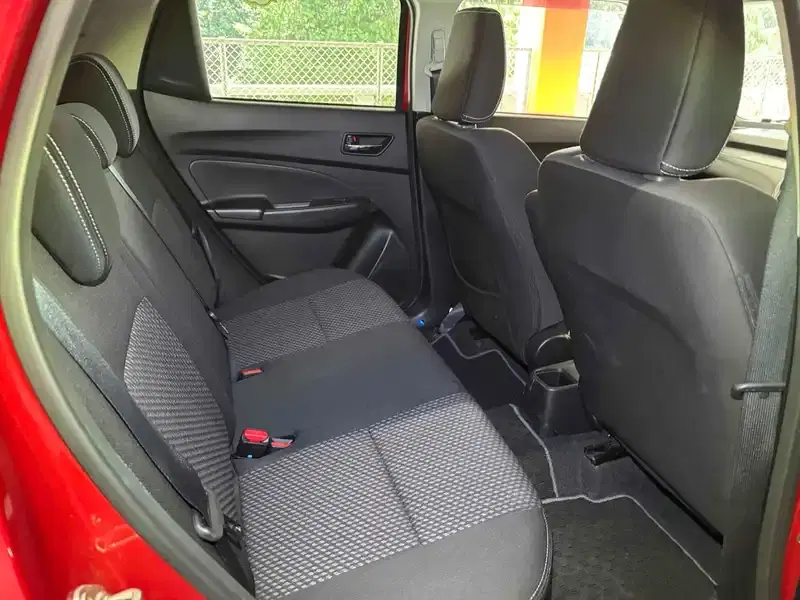 SUZUKI SWIFT 5D HYBRID RS Image 10