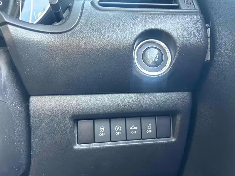 SUZUKI SWIFT HYBRID ML SAFETY PACKAGE Image 12