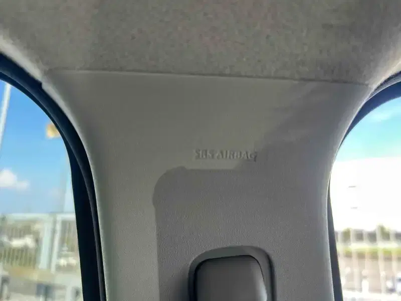 SUZUKI SWIFT HYBRID ML SAFETY PACKAGE Image 15
