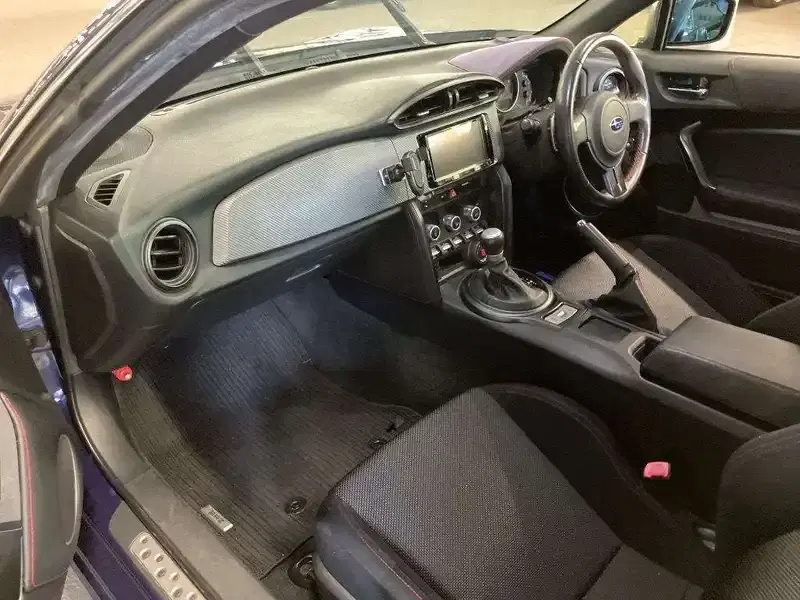 SUBARU BRZ S Image 10
