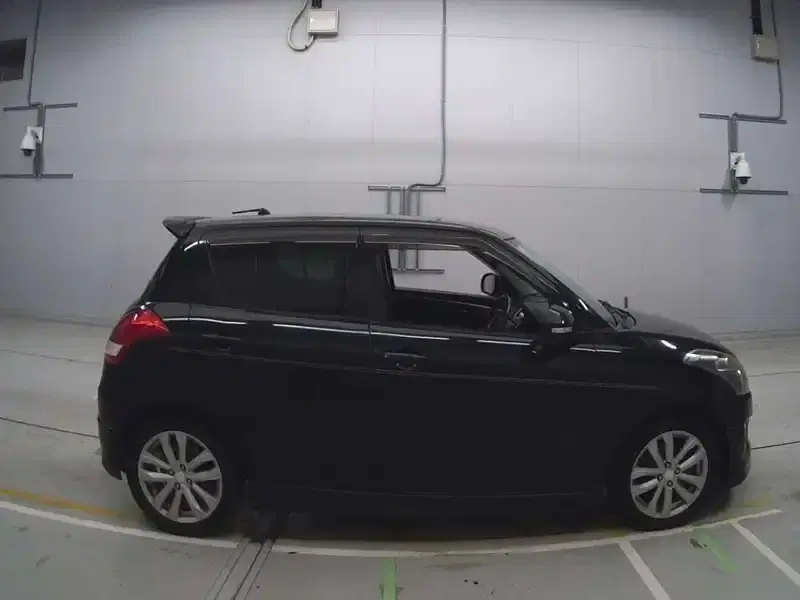 SUZUKI SWIFT RS-DJE Image 4