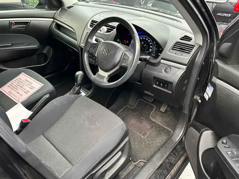 SUZUKI SWIFT RS-DJE Image 13