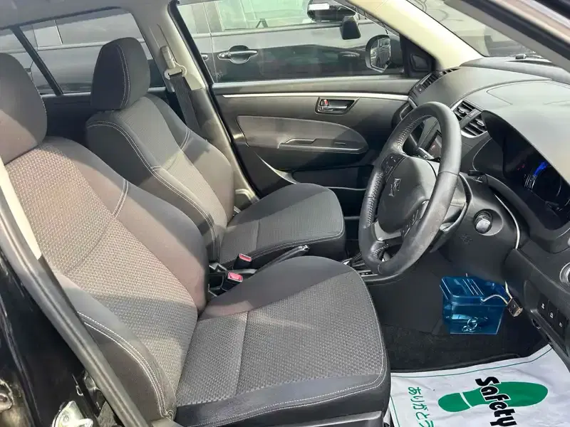 SUZUKI SWIFT RS-DJE Image 4
