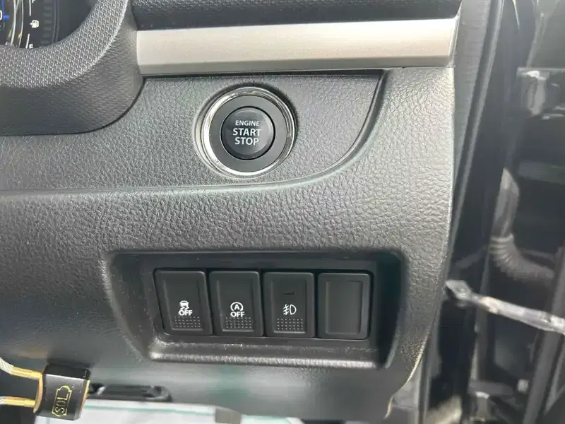 SUZUKI SWIFT RS-DJE Image 8