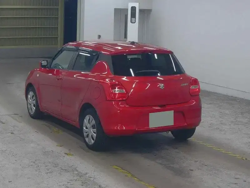 SUZUKI SWIFT 5D XG Image 4