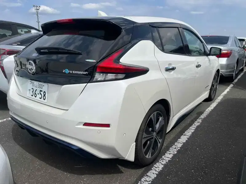 NISSAN LEAF G Image 2