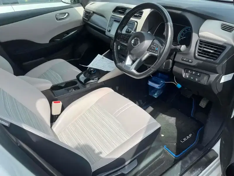 NISSAN LEAF G Image 3