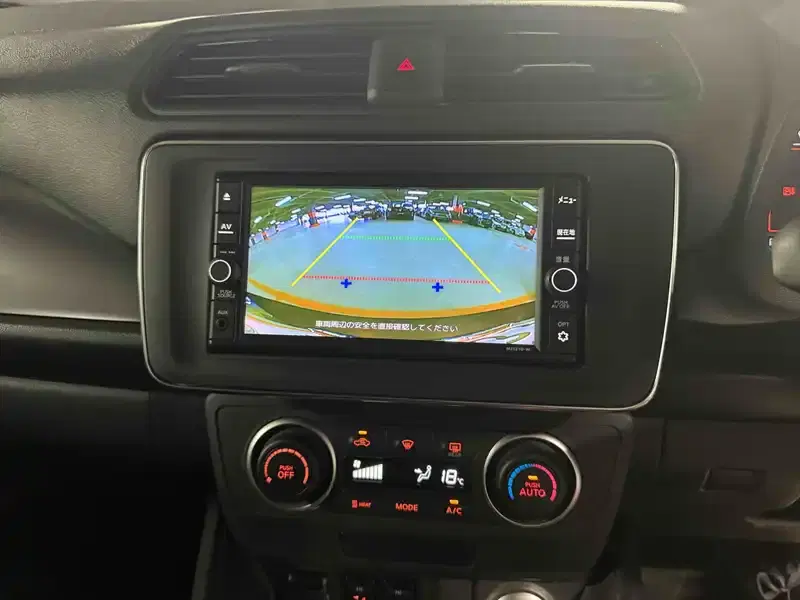 NISSAN LEAF  Image 11