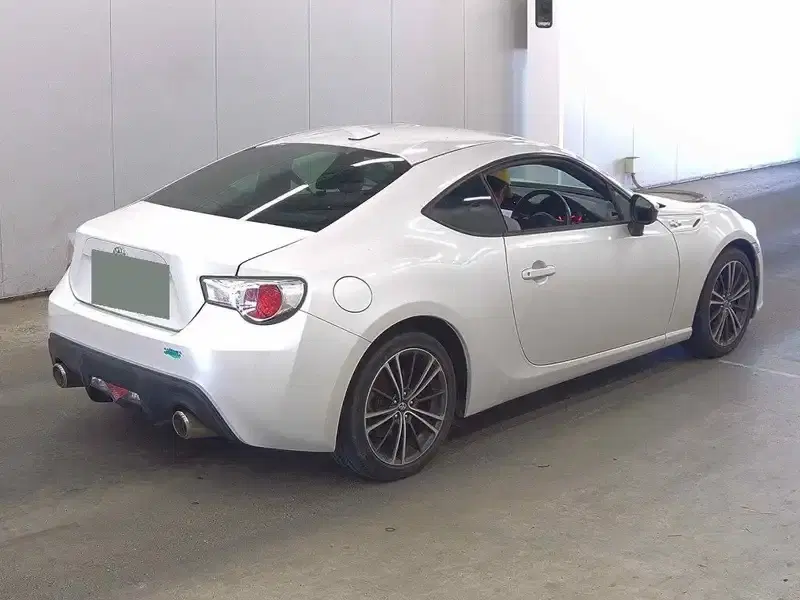 TOYOTA 86 GT Image 7