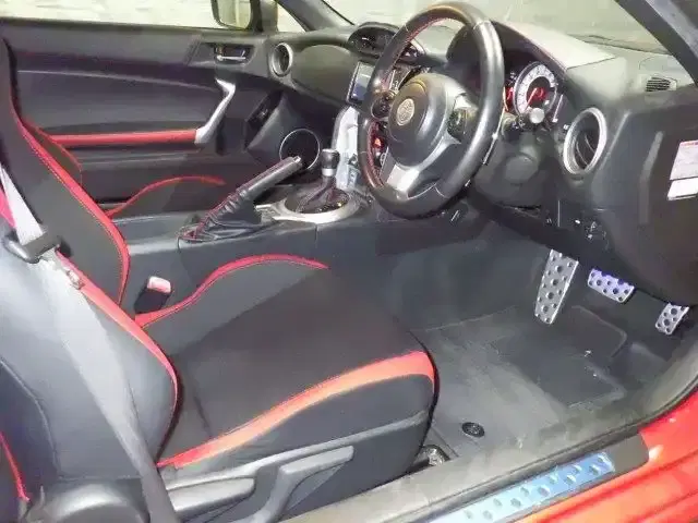 TOYOTA 86 GT Image 4