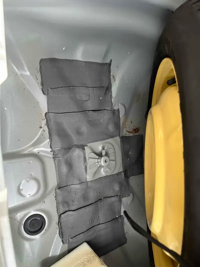 TOYOTA PRIUS S Image 18