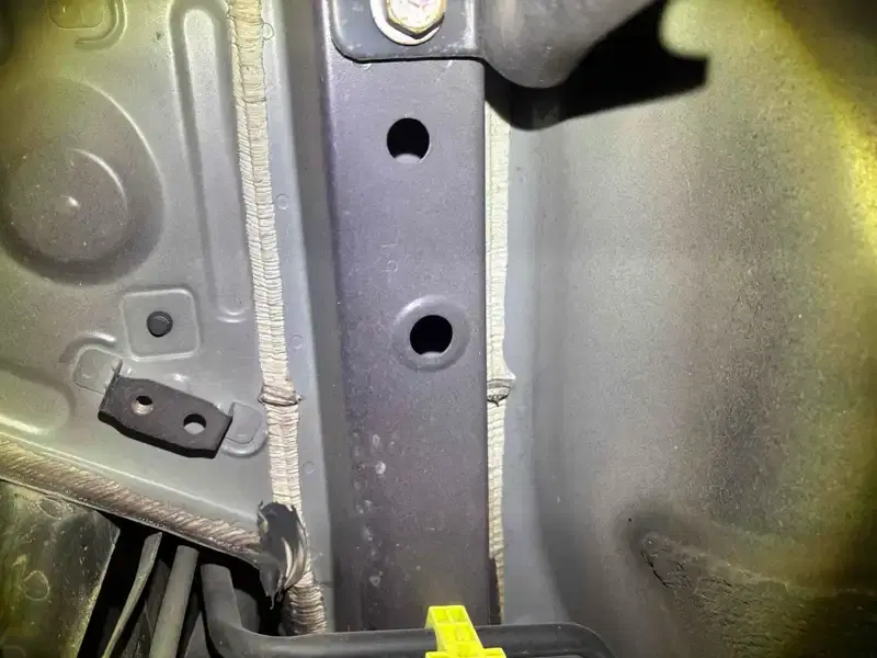 TOYOTA PRIUS S Image 25