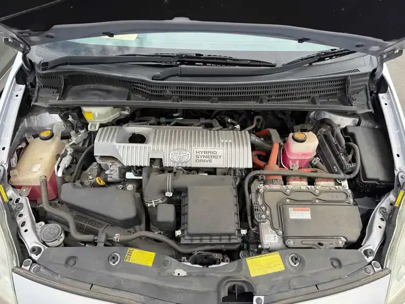 TOYOTA PRIUS S Image 8