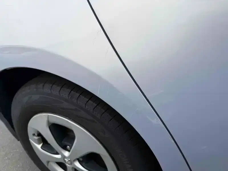 TOYOTA PRIUS S Image 12