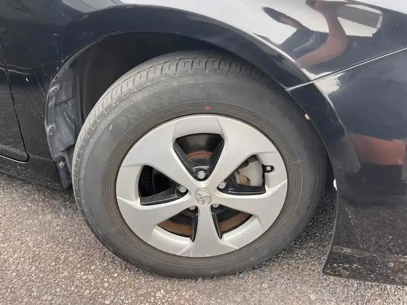 TOYOTA PRIUS S Image 28