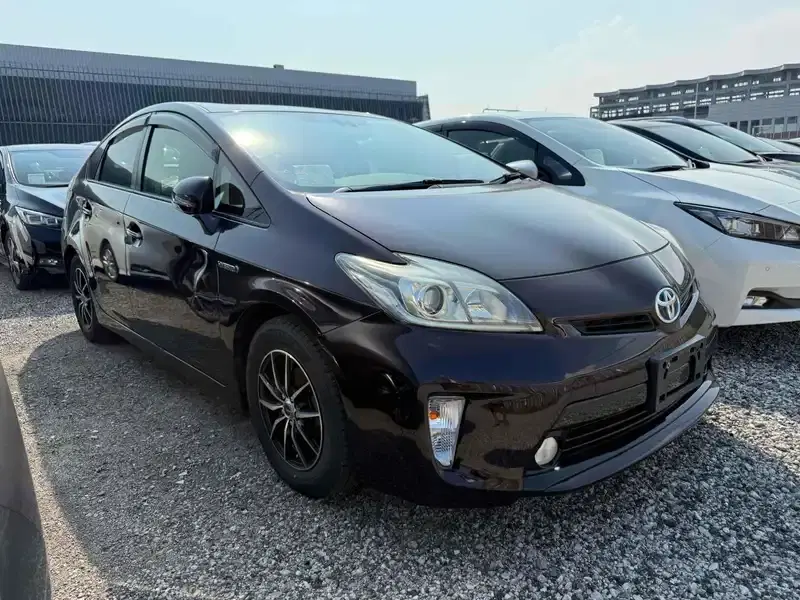 TOYOTA PRIUS G Image 1
