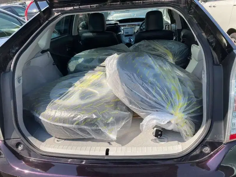 TOYOTA PRIUS G Image 9