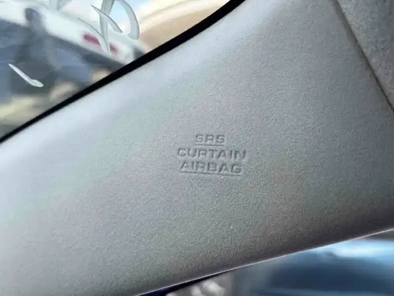 TOYOTA PRIUS G ALPHA Image 21