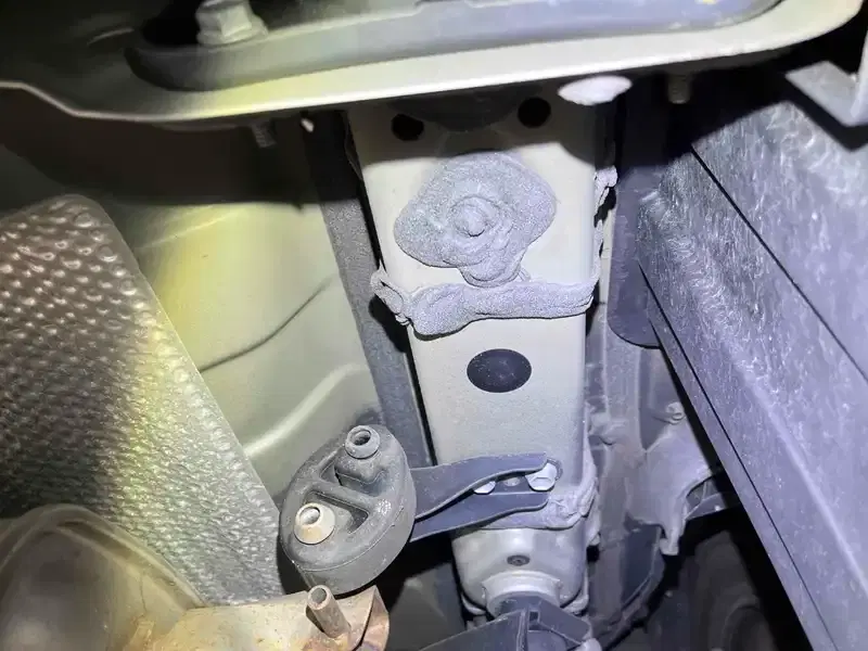 TOYOTA COROLLA TOURING  HYBRID G-X Image 21